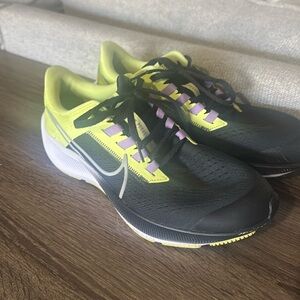 Nike size 7 youth